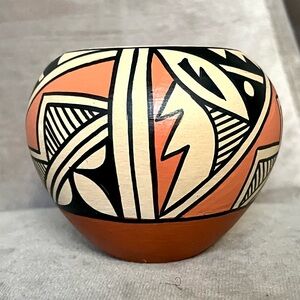 Jemez Pueblo Polychrome Seed Pot | Signed | Native Pottery | 3” Beautiful